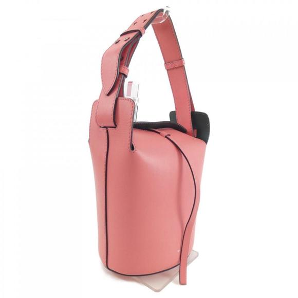 Burberry Handbags - Burberry Pink Handbag Leather